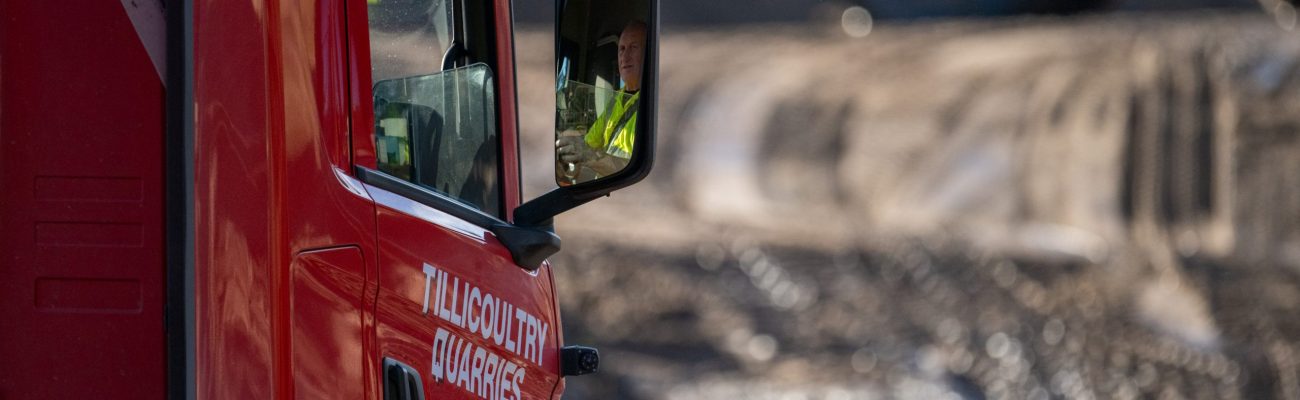 Tillycoultry Quarries photography of excavation of sand and pre market treatment
